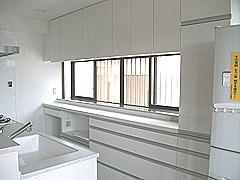 004 (2)
